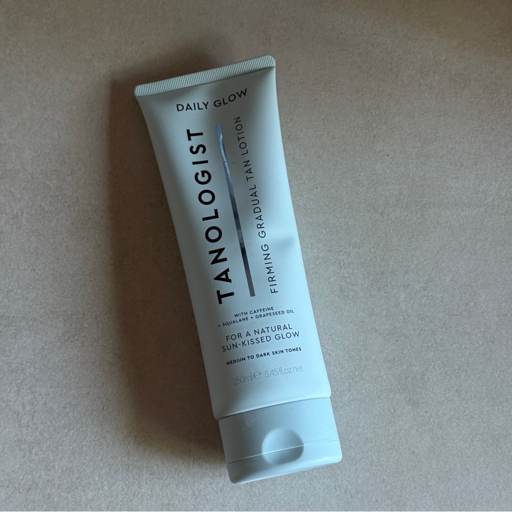 Tanologist Daily Glow Firming Gradual Tan Lotion 8.45 oz